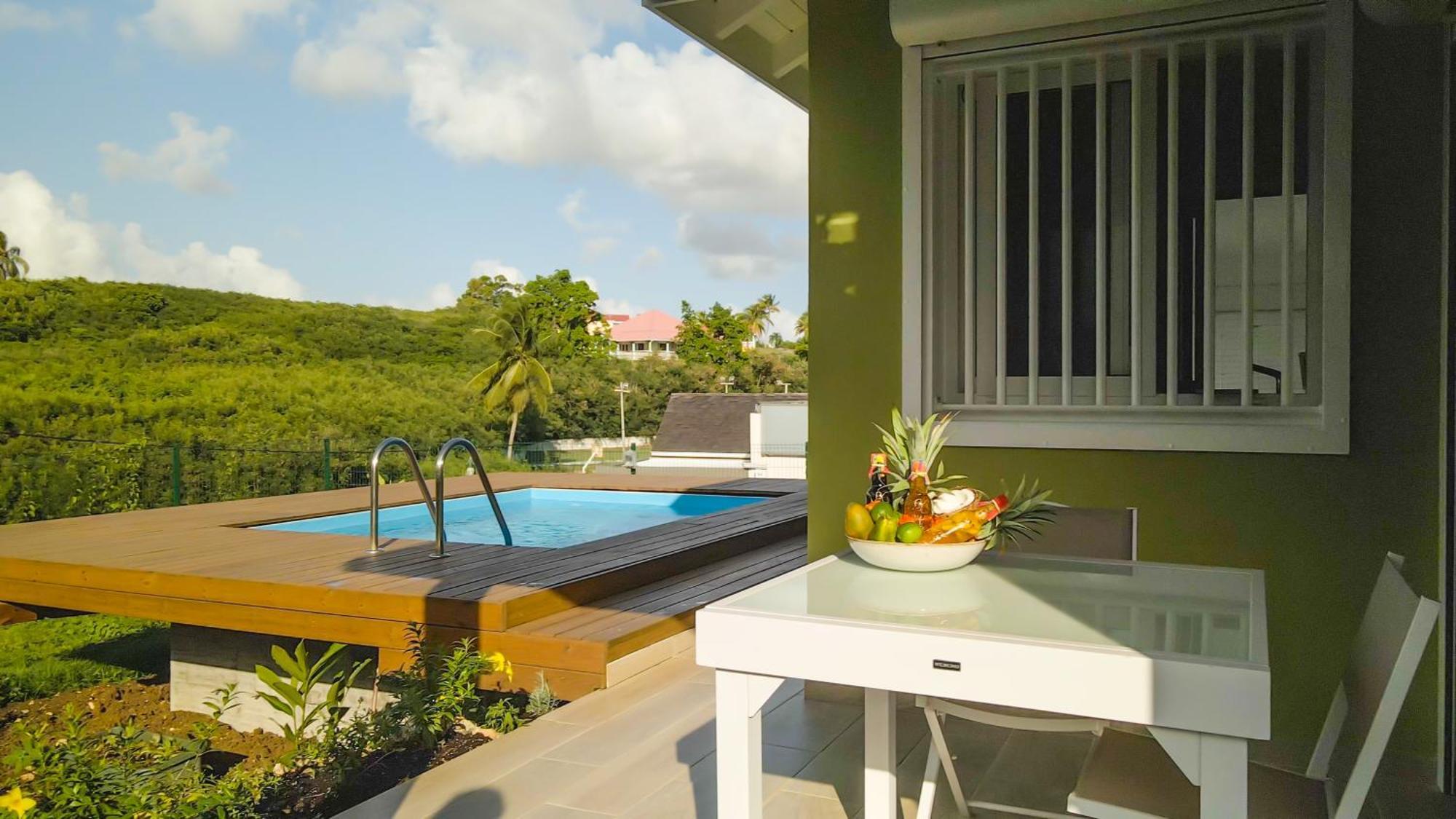 Studio Avec Piscine, A 3 Minutes A Pied Des Plages Sainte-Anne  Bagian luar foto